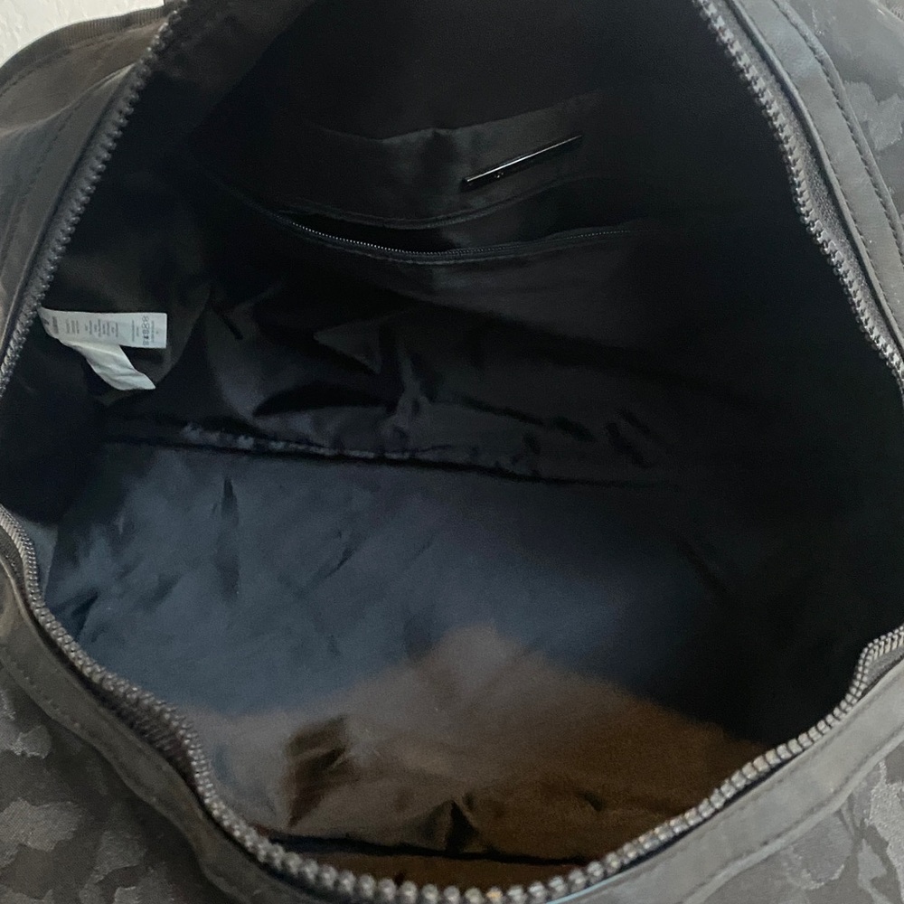 Lululemon Stylish Black Unisex Duffle Bag/Backpack Set - Picture 7 of 16